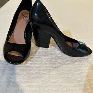 Ladies black patent shoes
